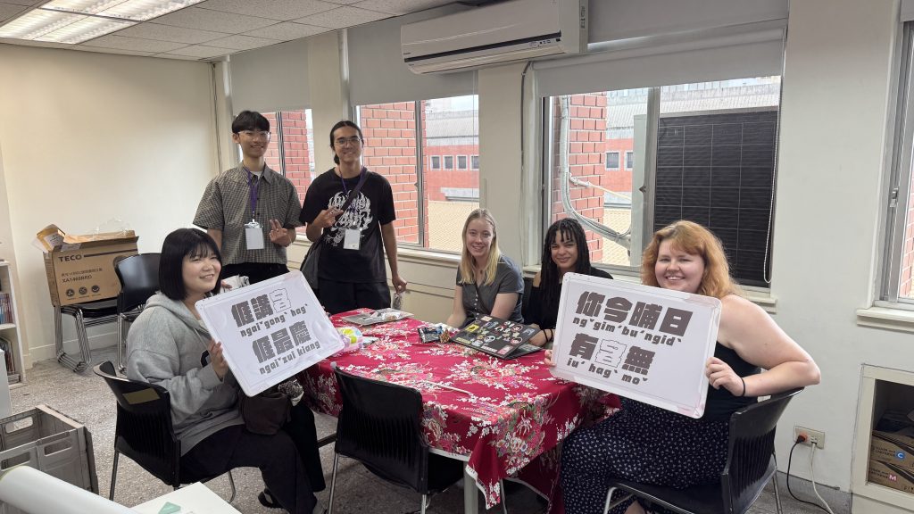 外國同學前來體驗活動