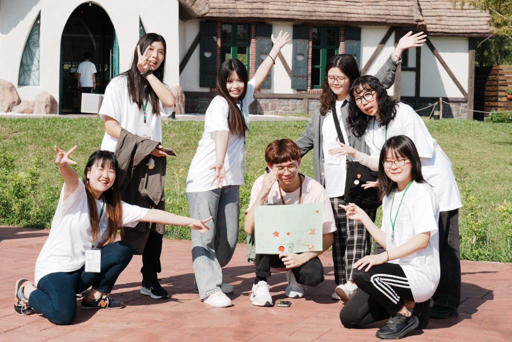 星巴克花蓮理想門市合照